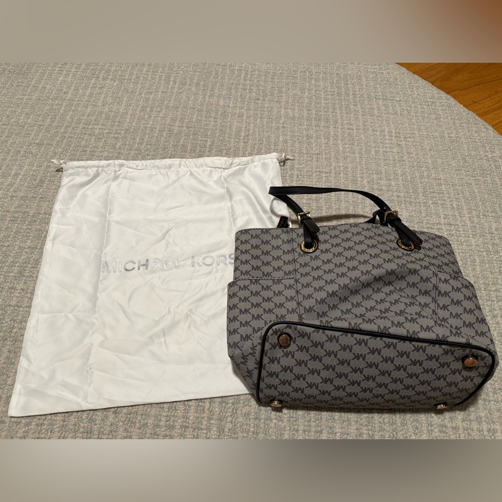 Michael Kors Gray/Black Tote Bag- Large